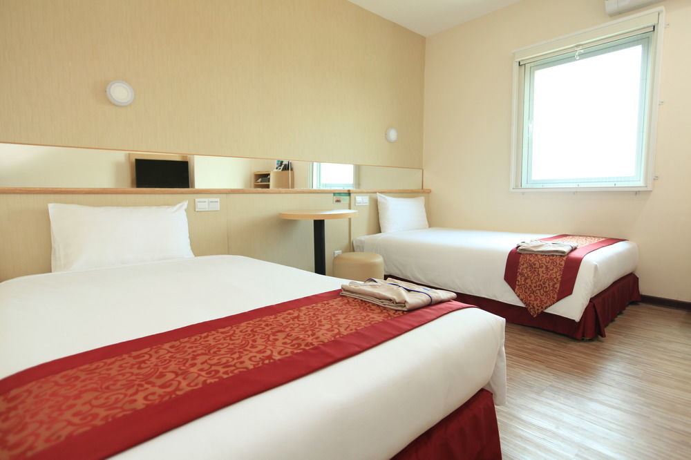 Super Hotel يانغون المظهر الخارجي الصورة
